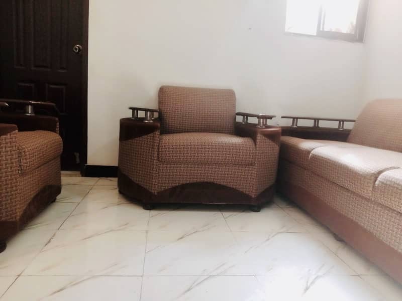 7-SEATER SOFA SET 6