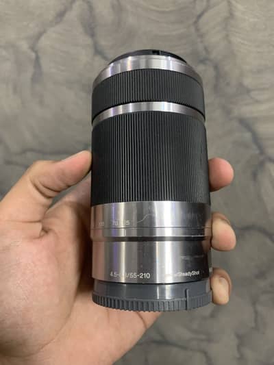Sony 55-210mm f/4.5-6.3 OSS