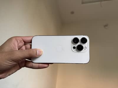 Apple iPhone 14 Pro 128gb non pta white colour