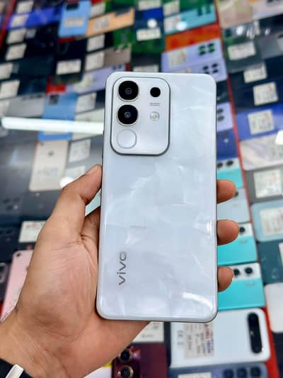 Vivo Y19s 8/128 GB 03214923837 My WhatsApp number