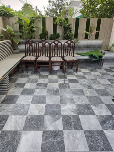 Dinning Table for sale