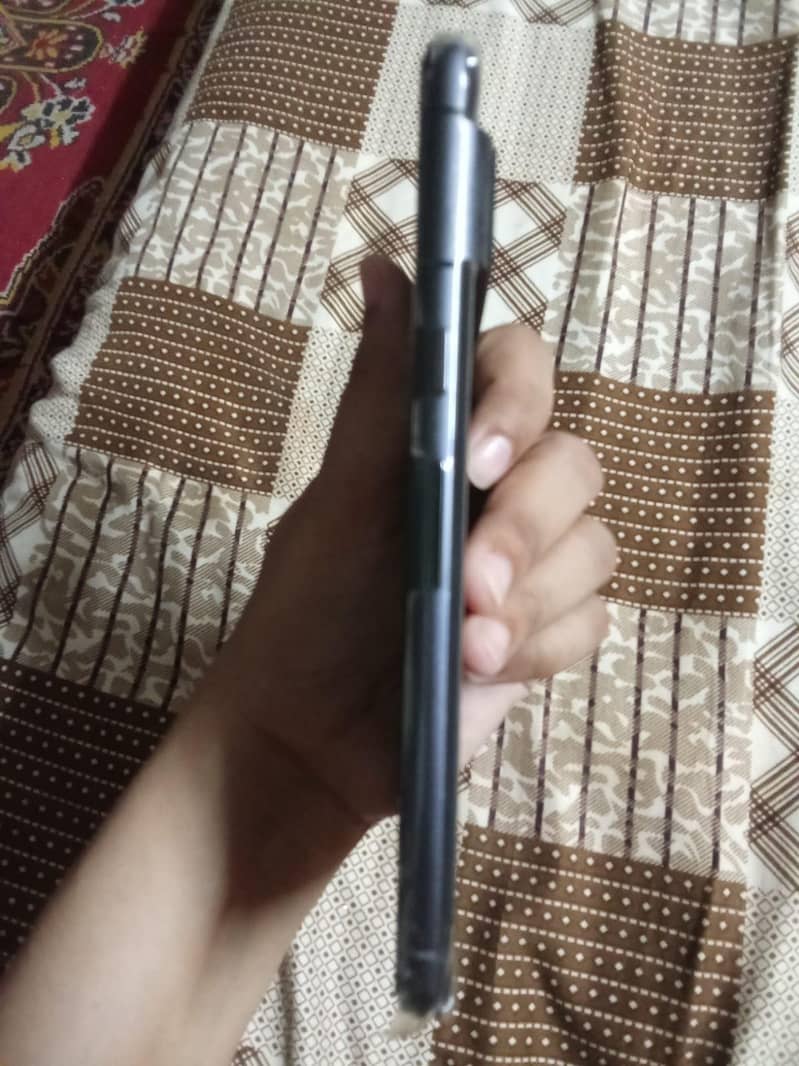 Google Pixel 7 4