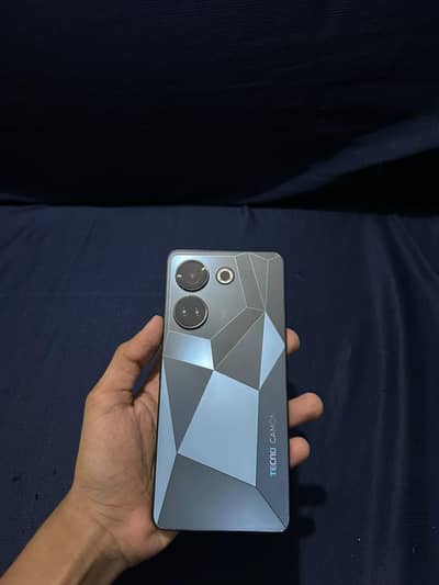 Tecno CAMON 20