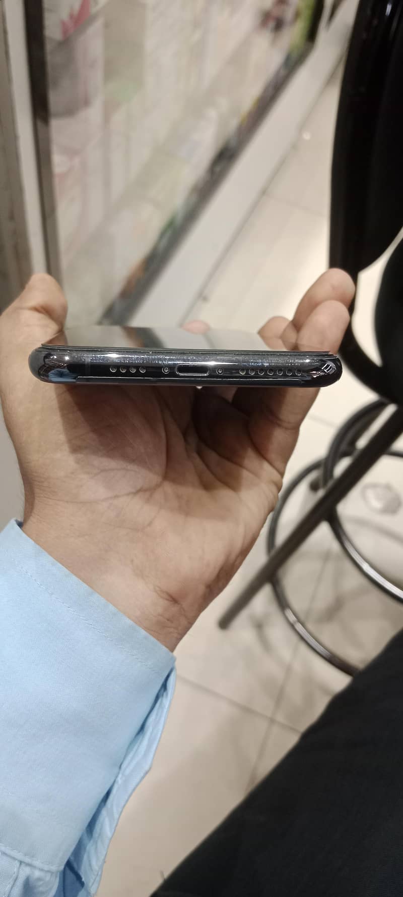 Apple iPhone 11 Pro Max 3