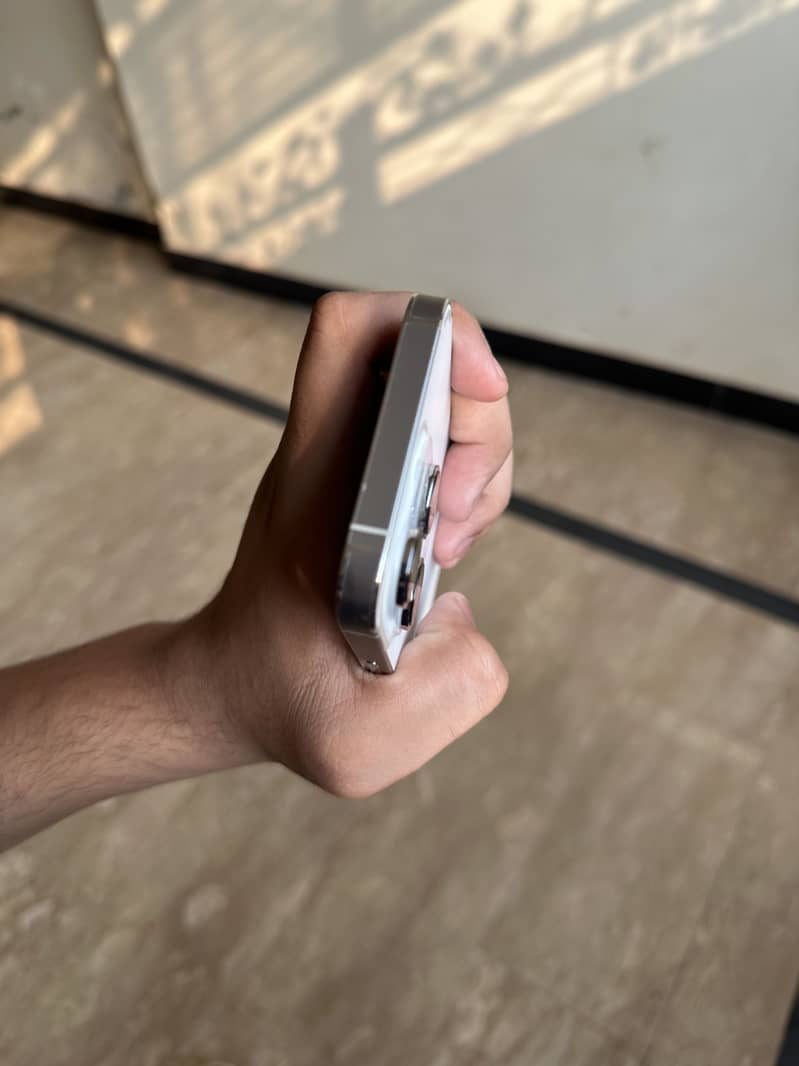 Apple iPhone 14 Pro 5