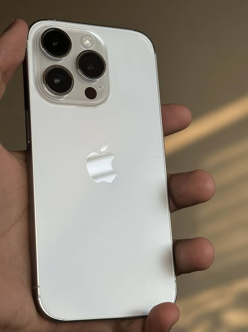 Apple iPhone 14 Pro 6
