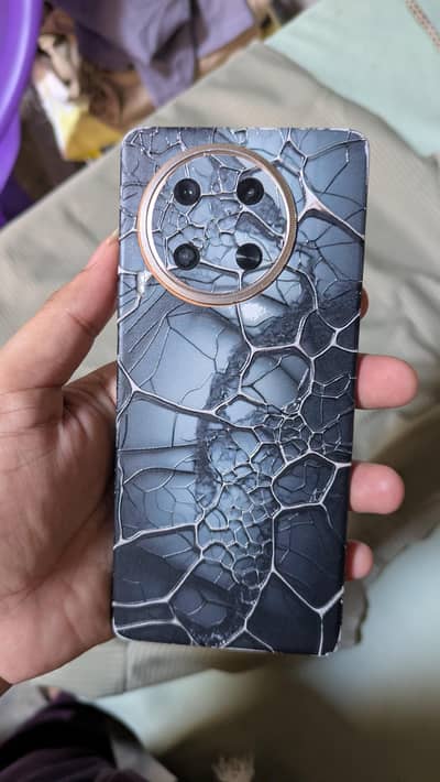 Tecno CAMON 30
