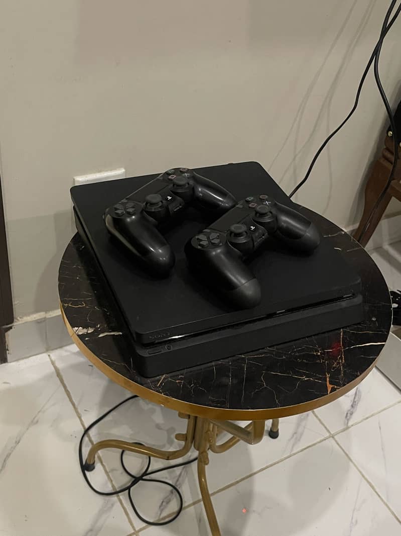 Ps4 jailbreak 2 controllers 1