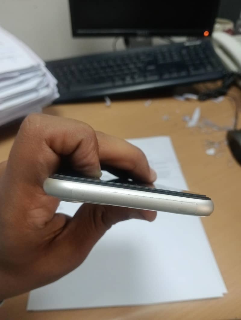 IPhone 11 Bypass 4