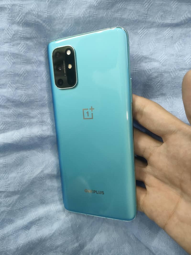 One Plus 8T 1