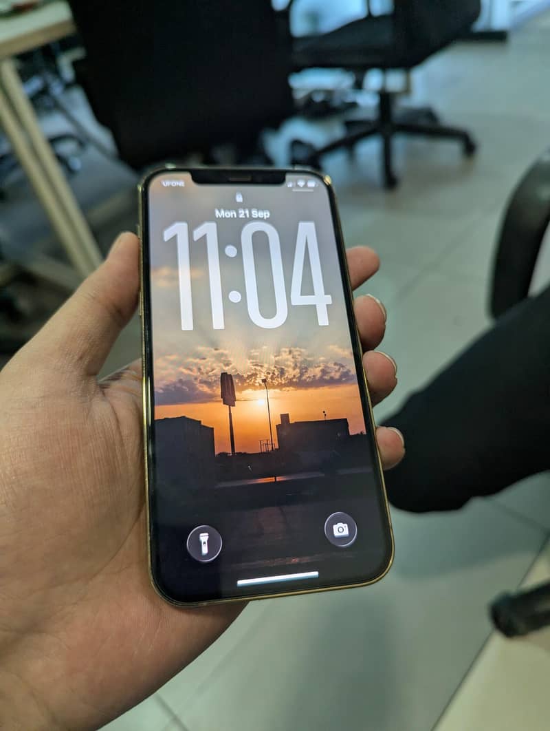 iphone 12 Pro 4