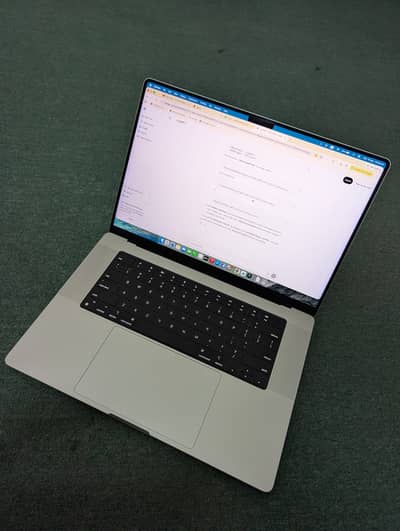 Macbook pro m1 16/512 SSD