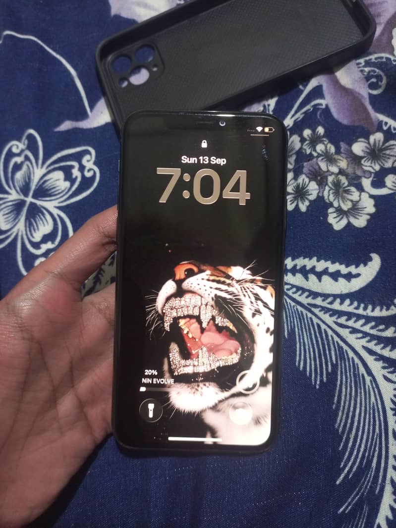 Apple iPhone 11 Pro 5