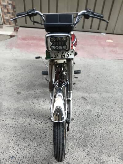 CG 125