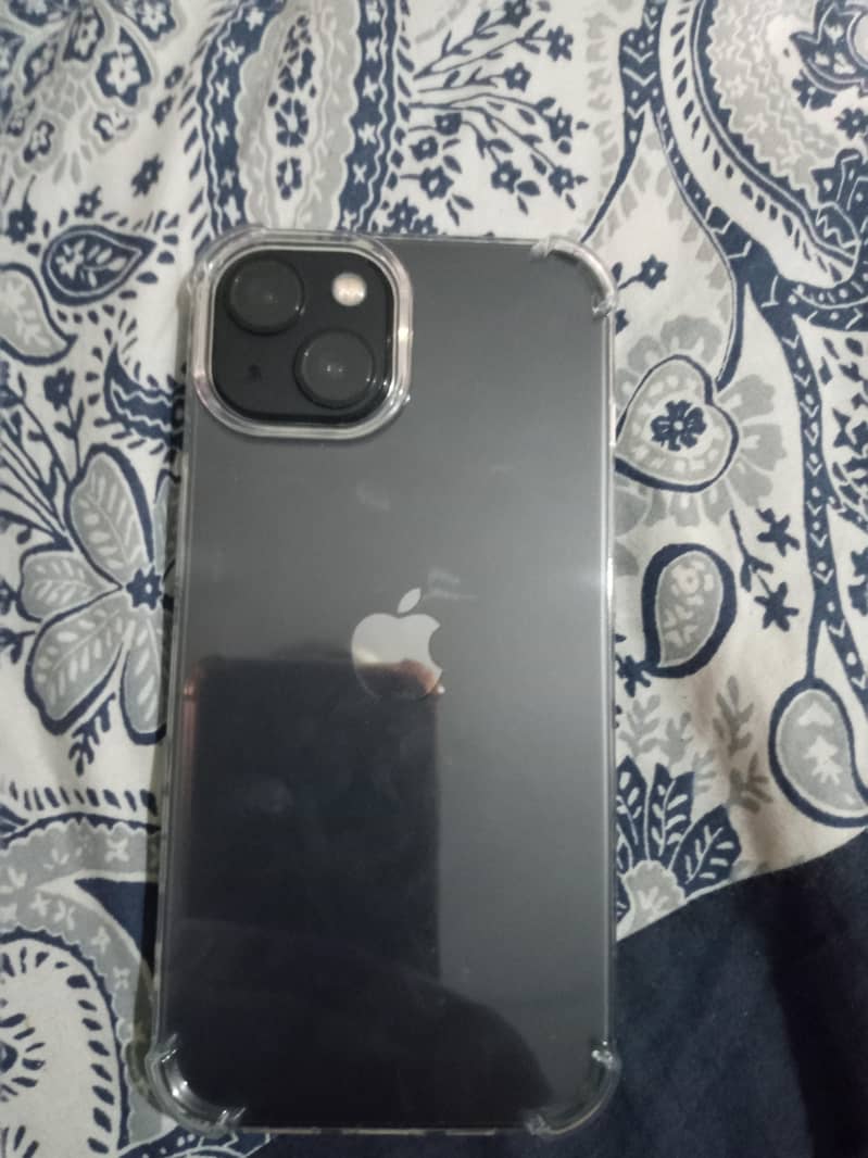 Apple iPhone 13 0