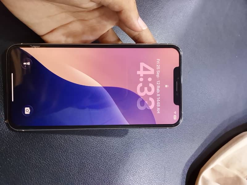 Apple iPhone 11 Pro Max 3