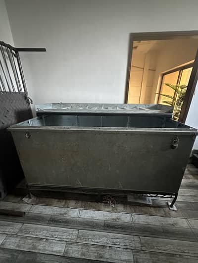Trunk / petti full size double door