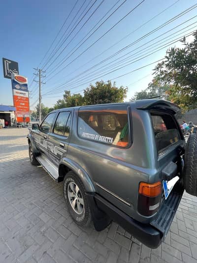 Toyota Surf urgent sale look like a new car