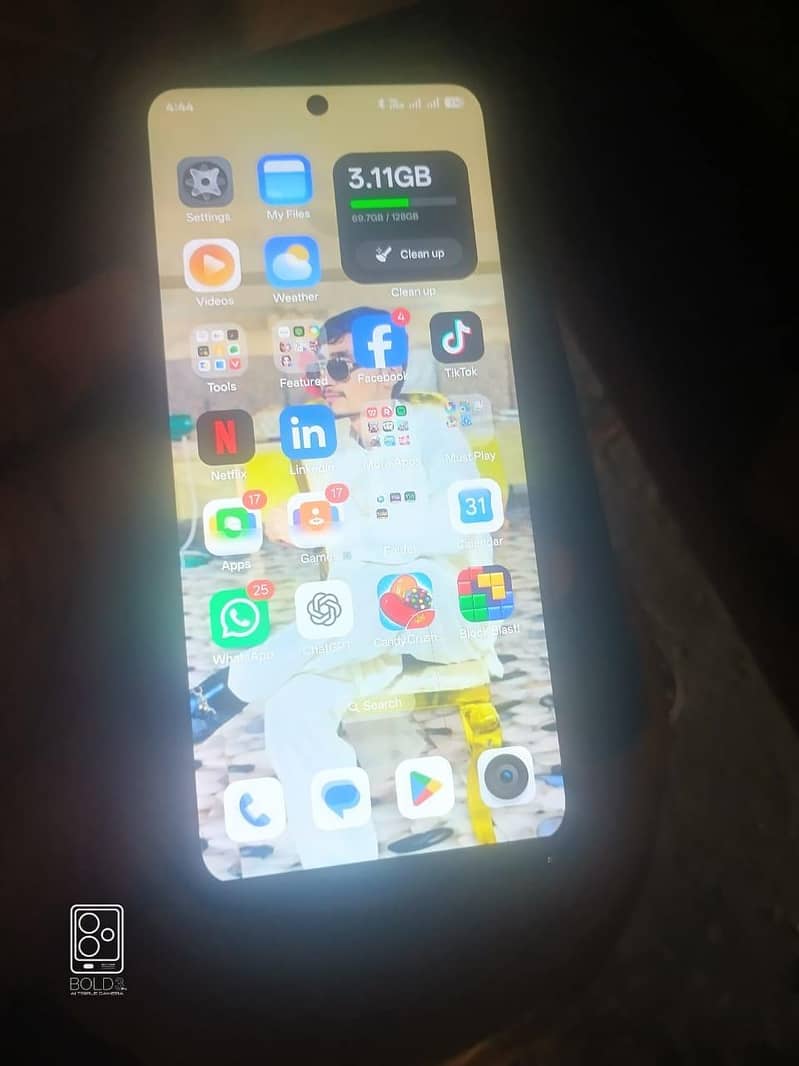 Realme C75 1