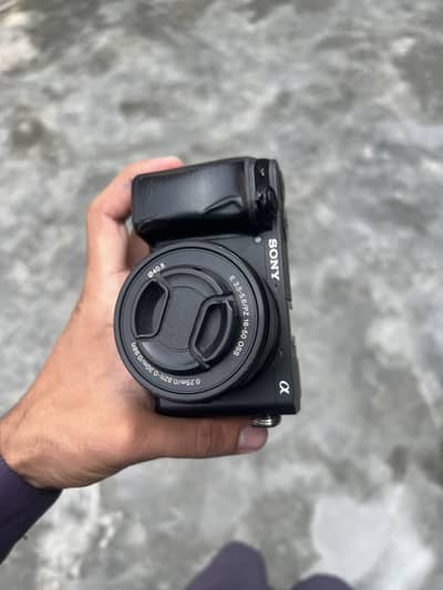 Sony a6400 10/10 condition