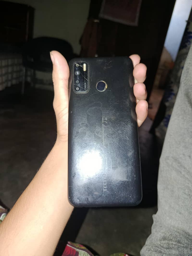 tecno 0