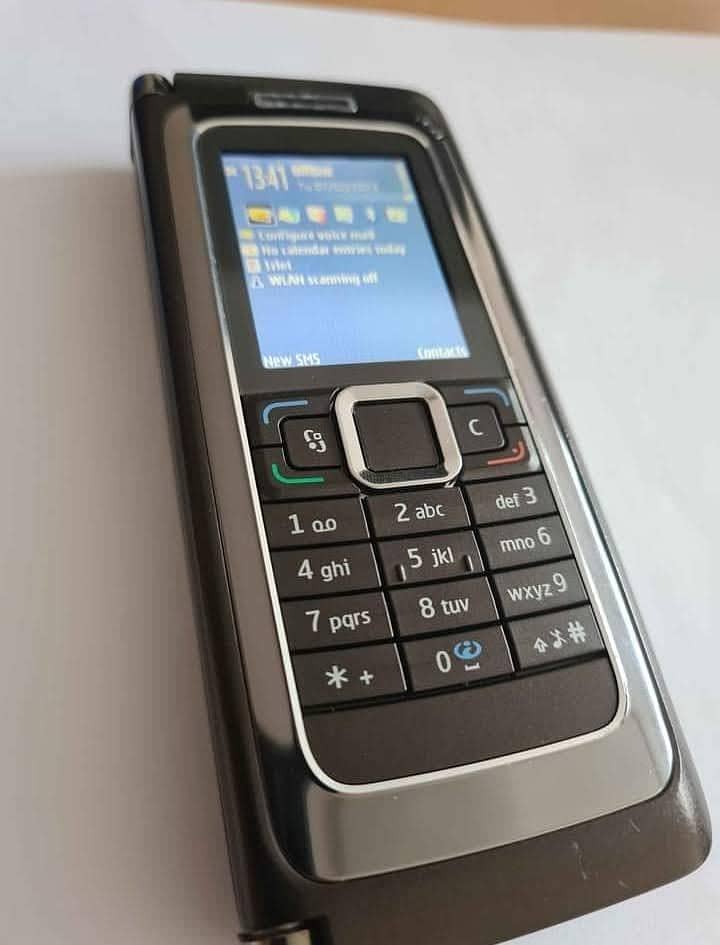 Nokia e90 0