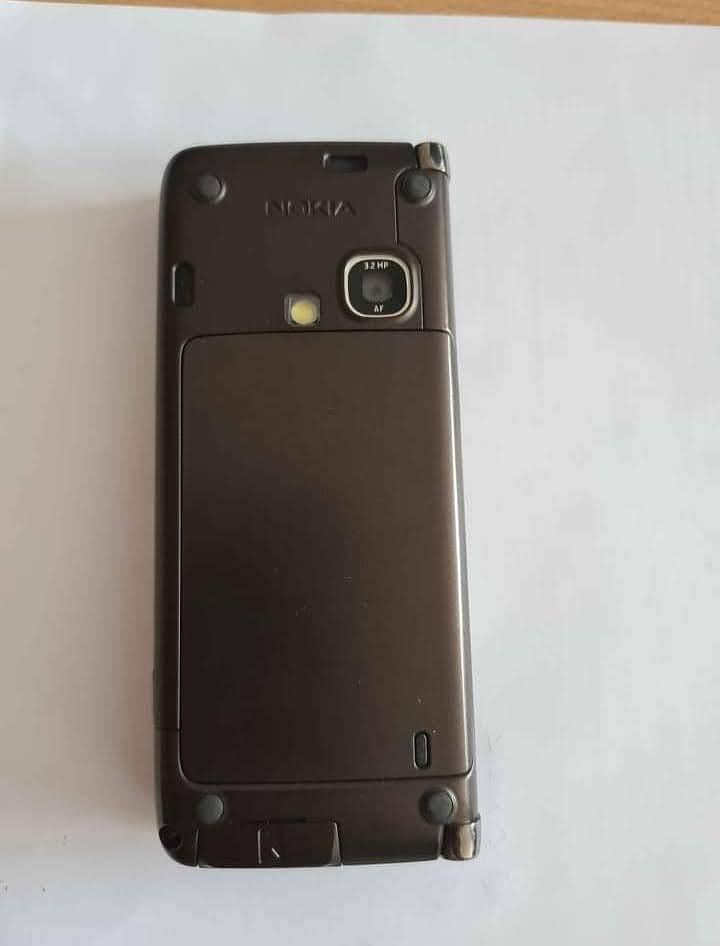 Nokia e90 2