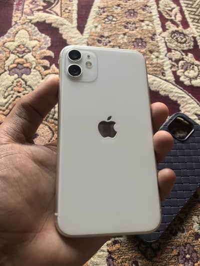 Apple iPhone 11