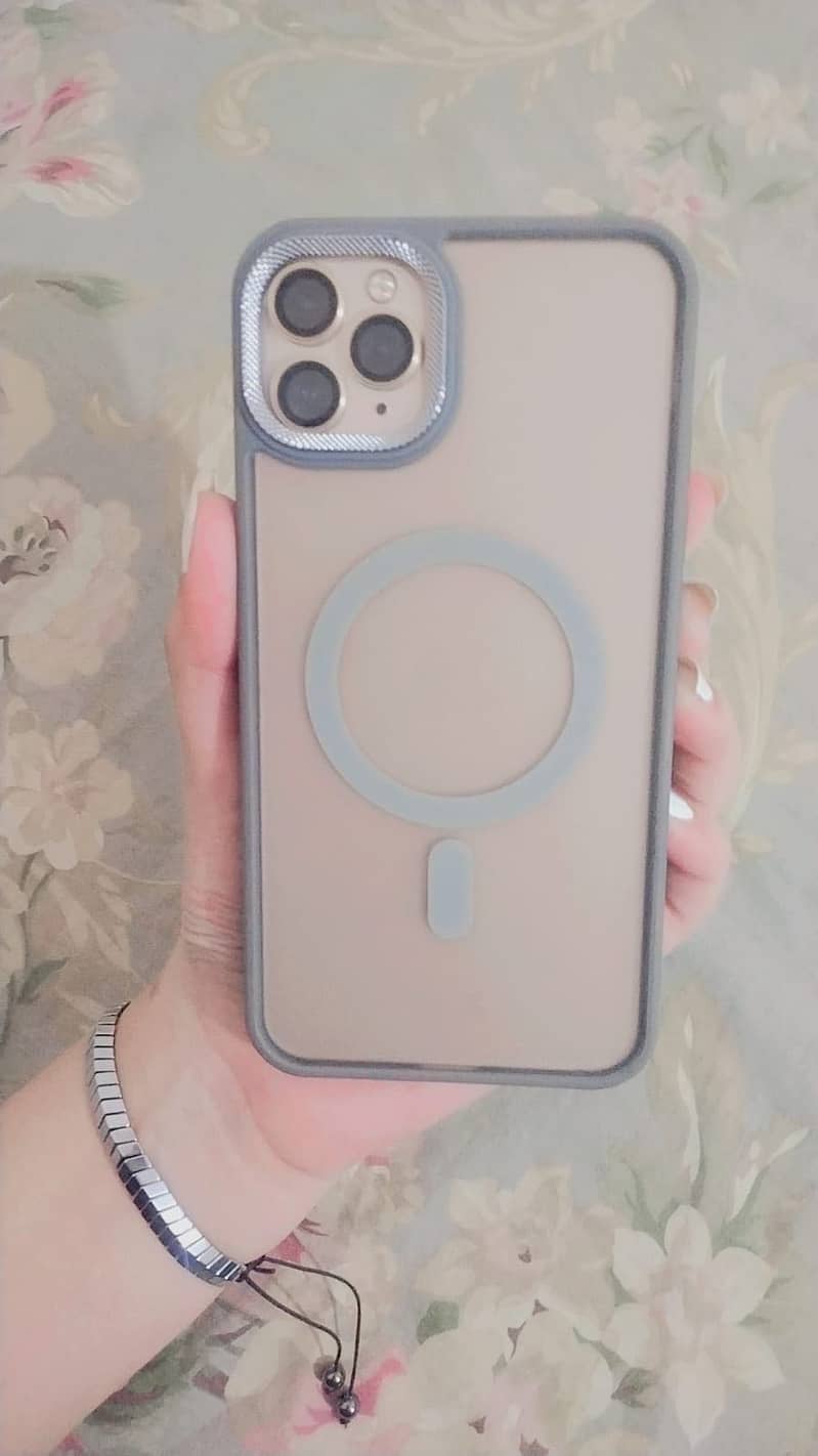 Apple iPhone 11 Pro Max 5