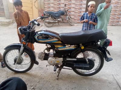 2007 MODEL SUPER POWER ALL OKY URGENT SALE KARACHI NUMBER