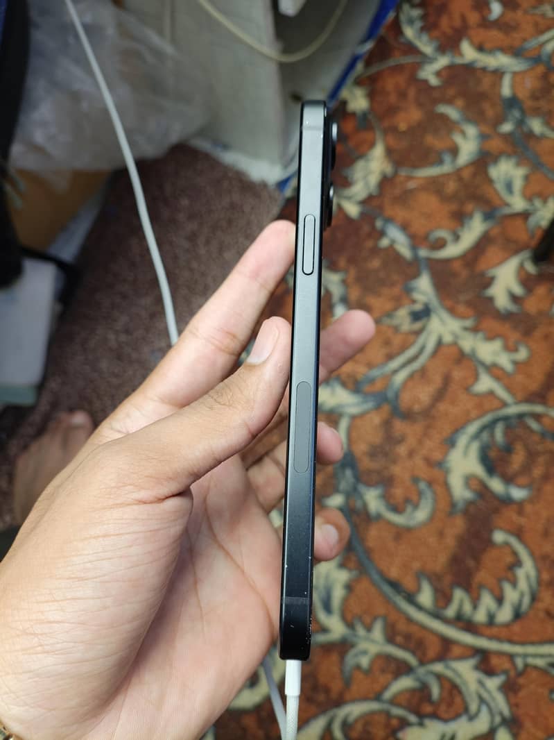 Apple iPhone 15 plus jv 3