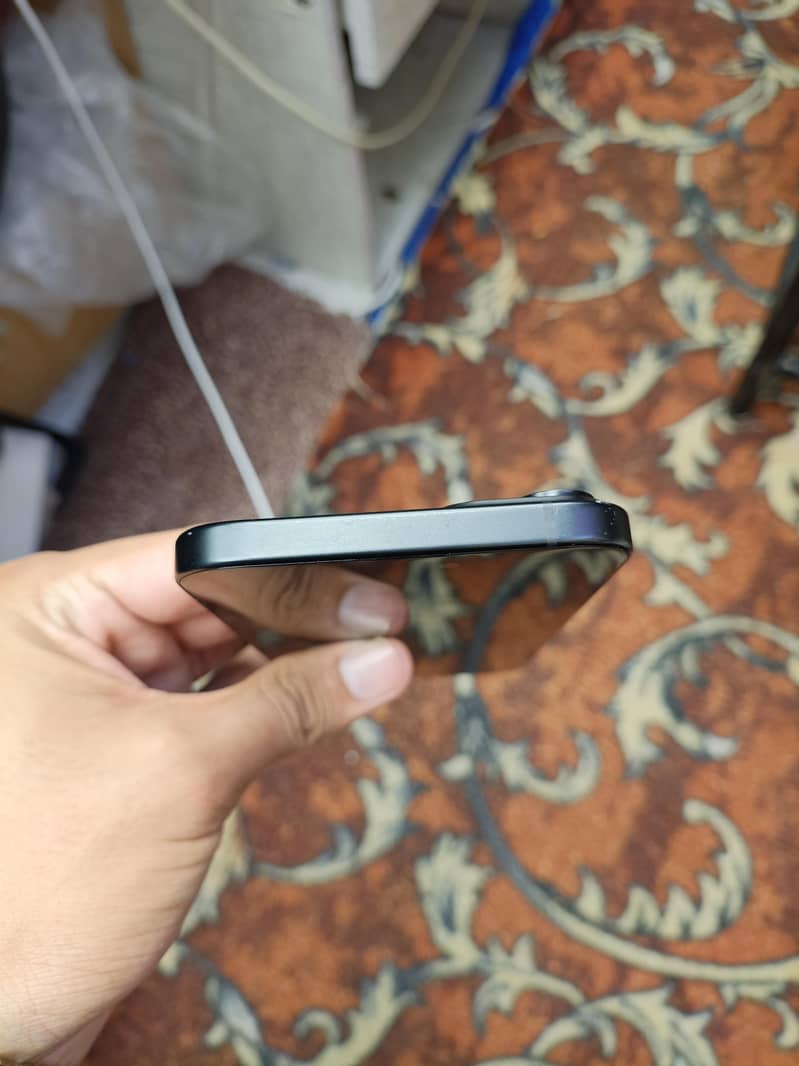 Apple iPhone 15 plus jv 4