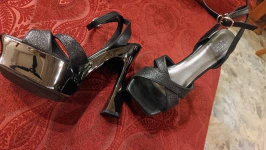 Adoro Heels