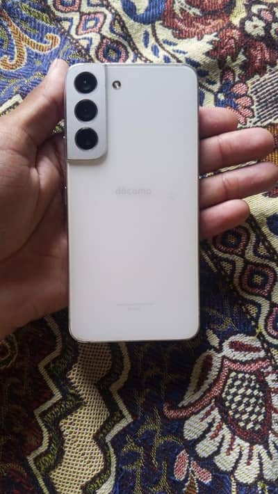 Samsung Mobile S22