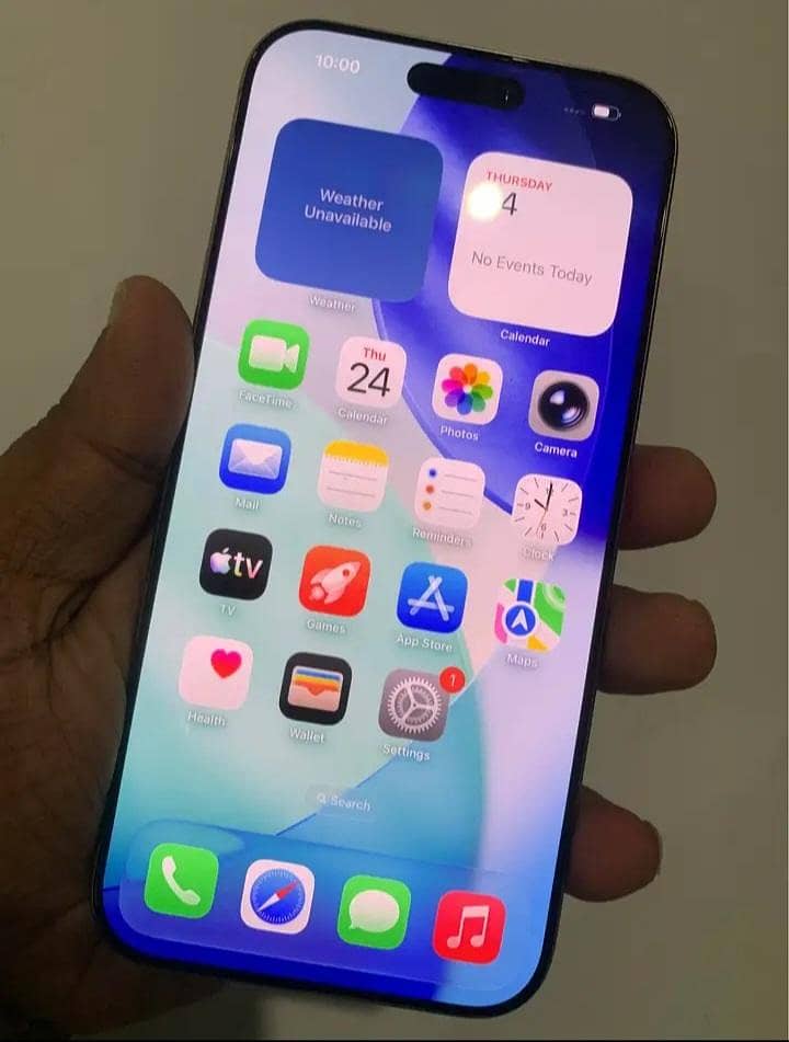 Apple iPhone 16 Pro Max 2