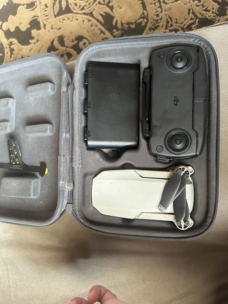 DJI mavic mini combo 1