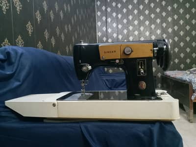 Singer Sewing / Silayi Machine for sale (Imported)