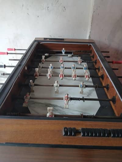 Foos ball