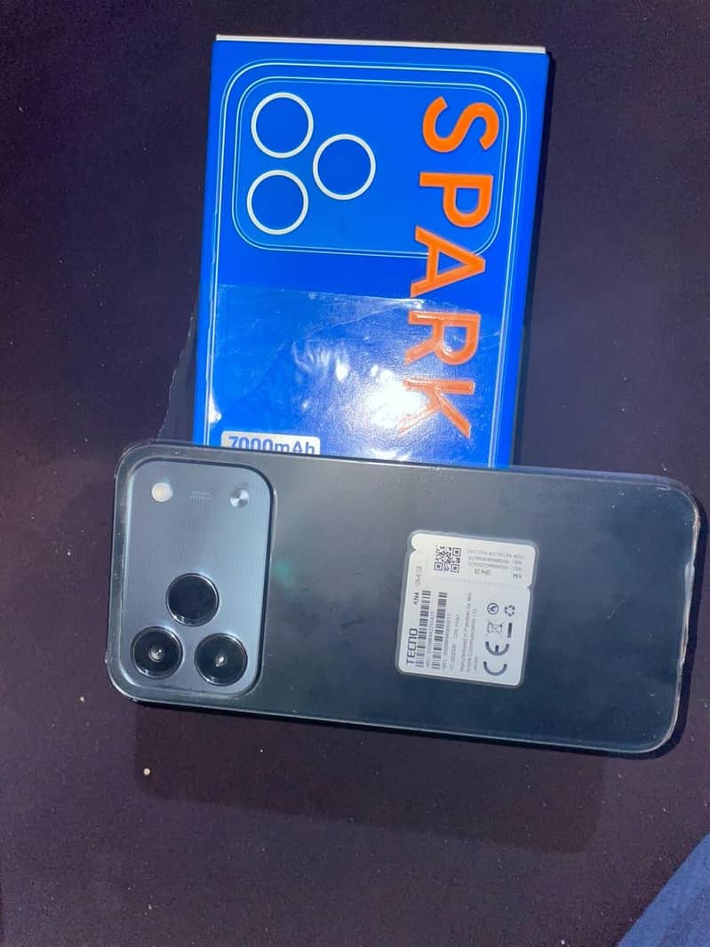 Tecno spark 50 3