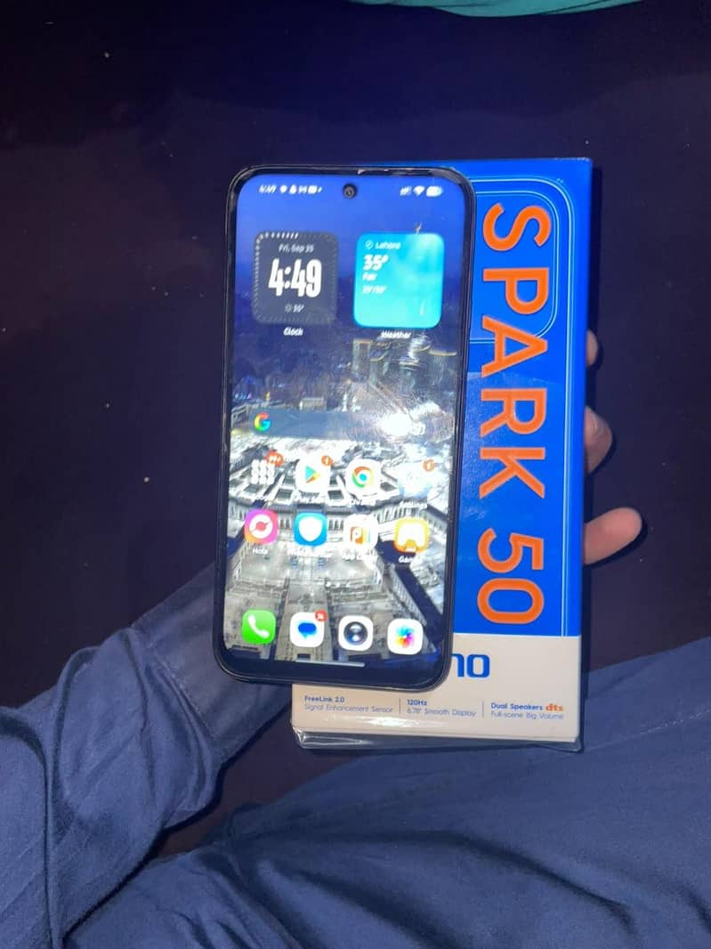 Tecno spark 50 4