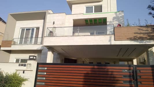 **1 Kanal Upper Portion for Rent**