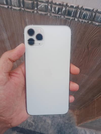 Apple iPhone 11 Pro Max water pack guaranteed