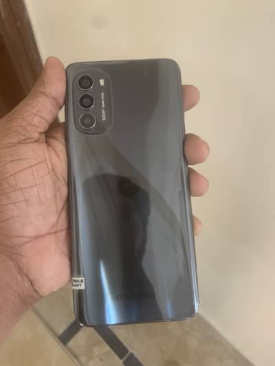 Motorola G82