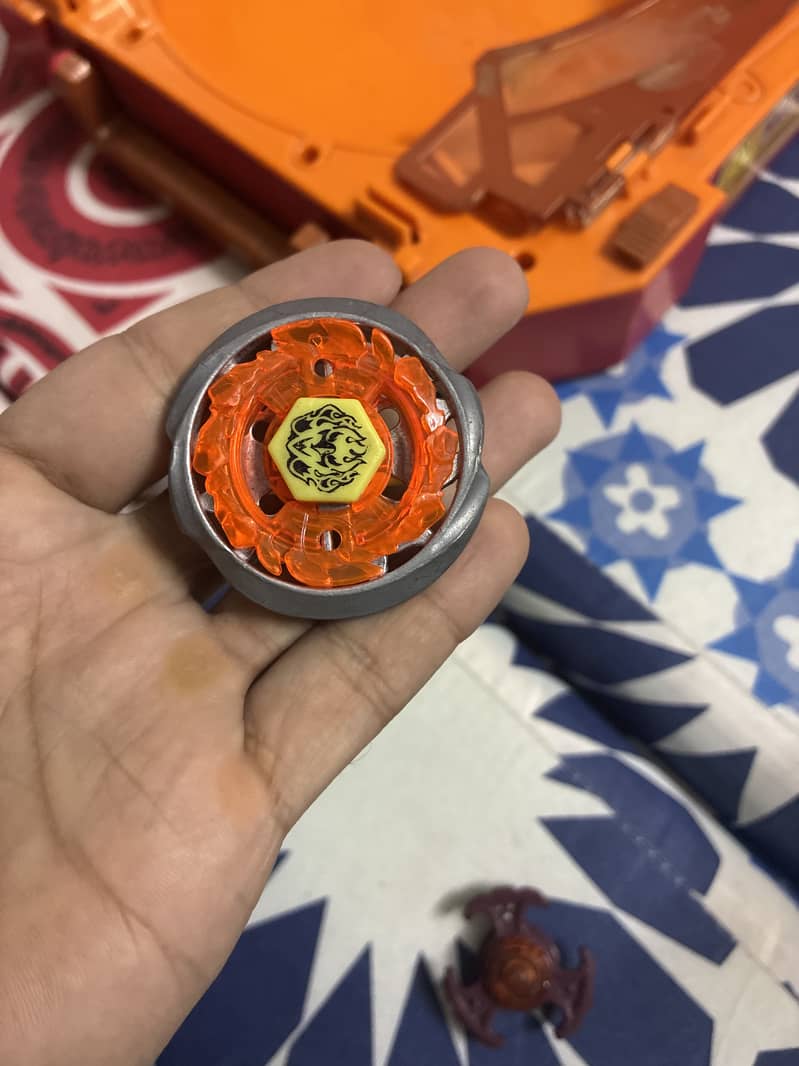 Beyblade lots 5