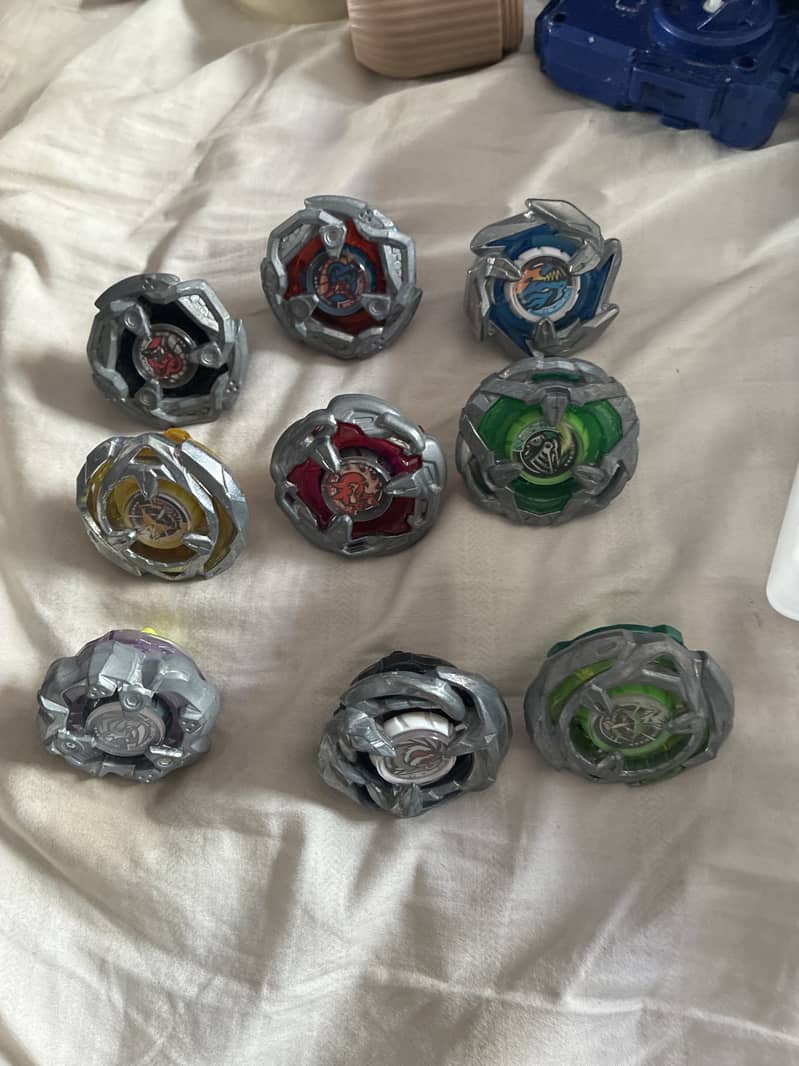 Beyblade lots 13