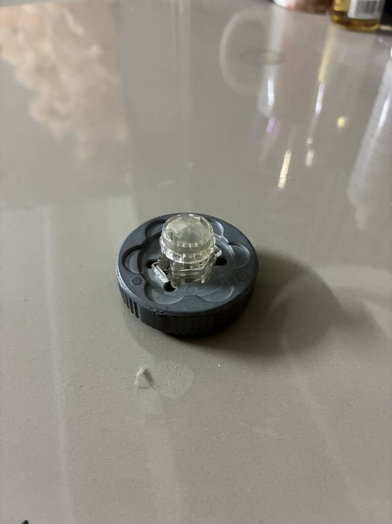 Beyblade lots 16