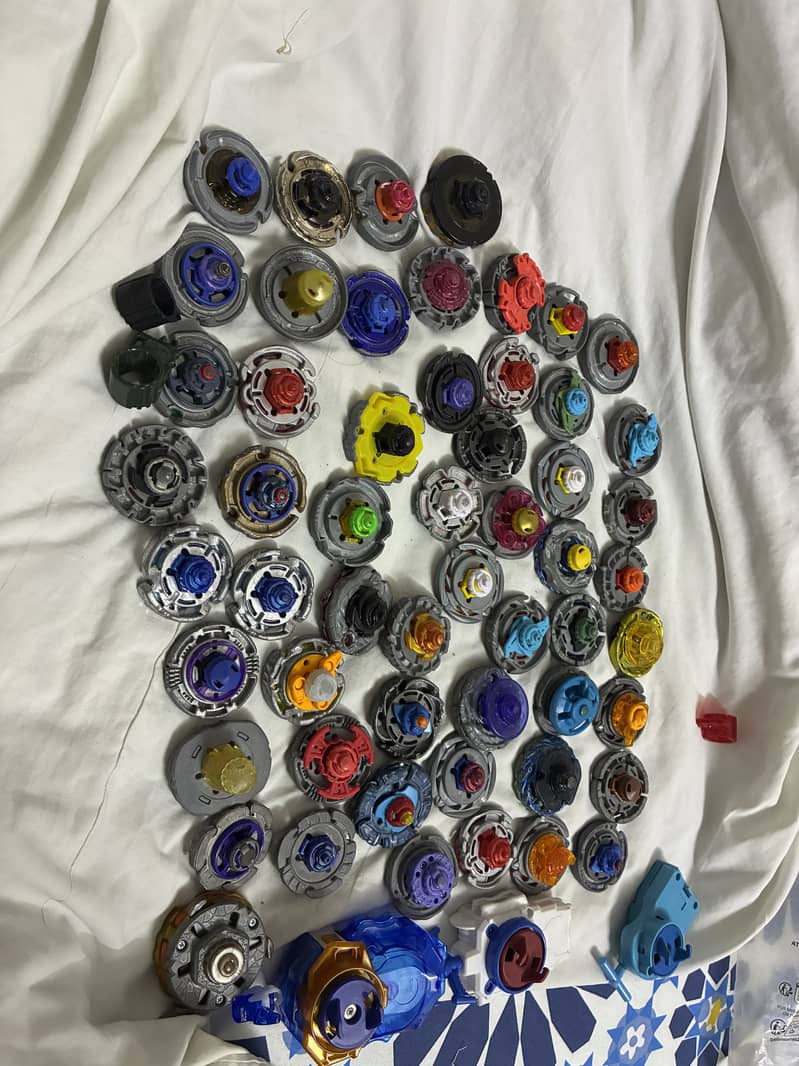 Beyblade lots 18