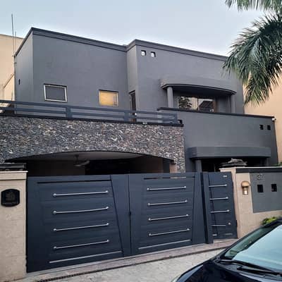 12 Marla Like-New House for Sale Bahria Town Phase 6 | 10 KVA Solar |