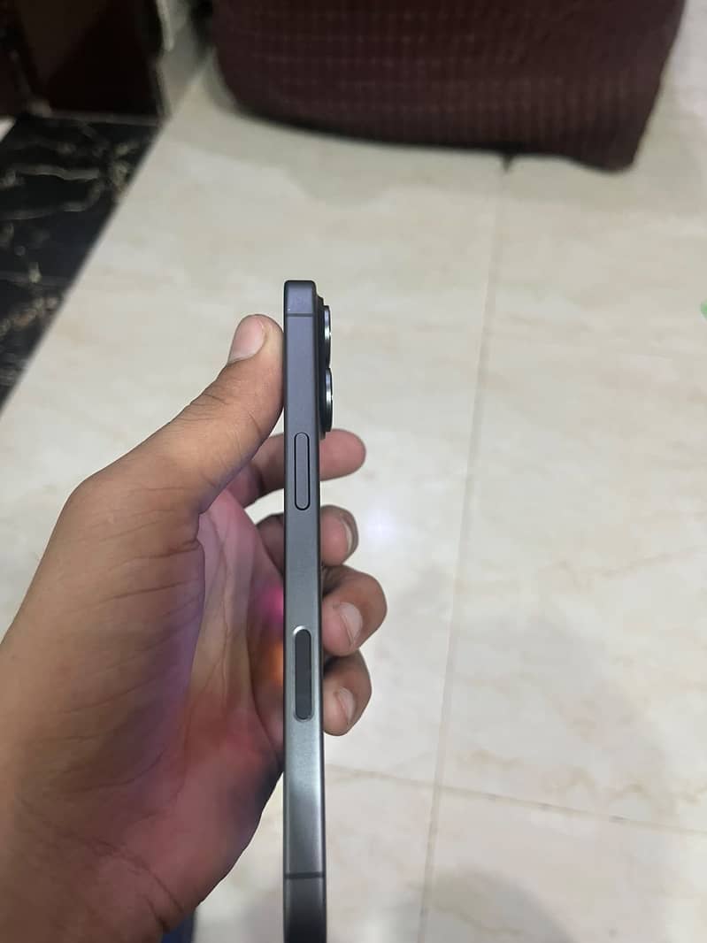 Apple iPhone 17 0
