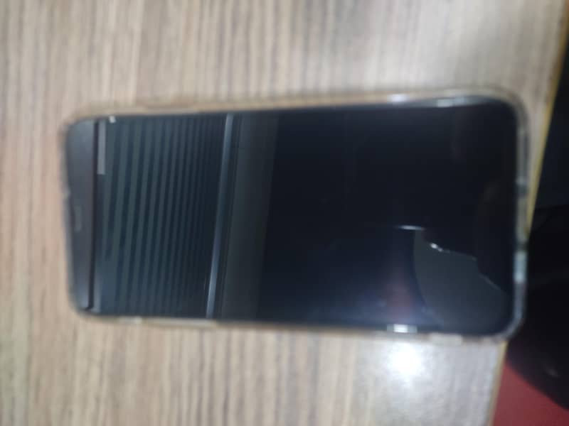 Apple iPhone 11 Pro Max 1